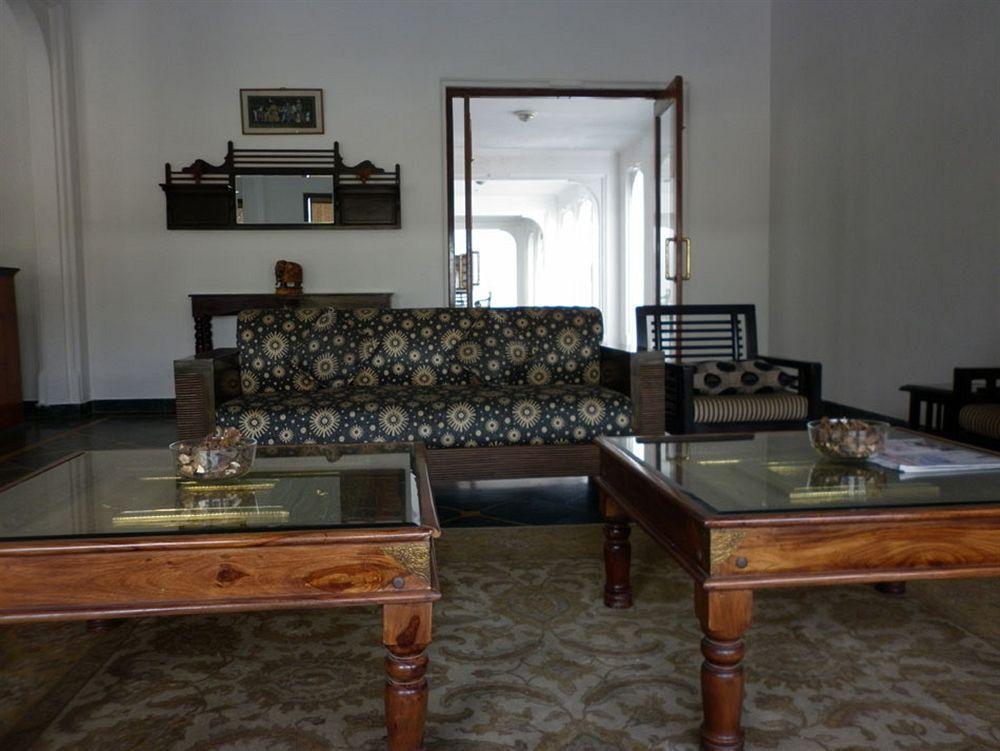Hotel Abhay Palace Ghaziabad Eksteriør bilde
